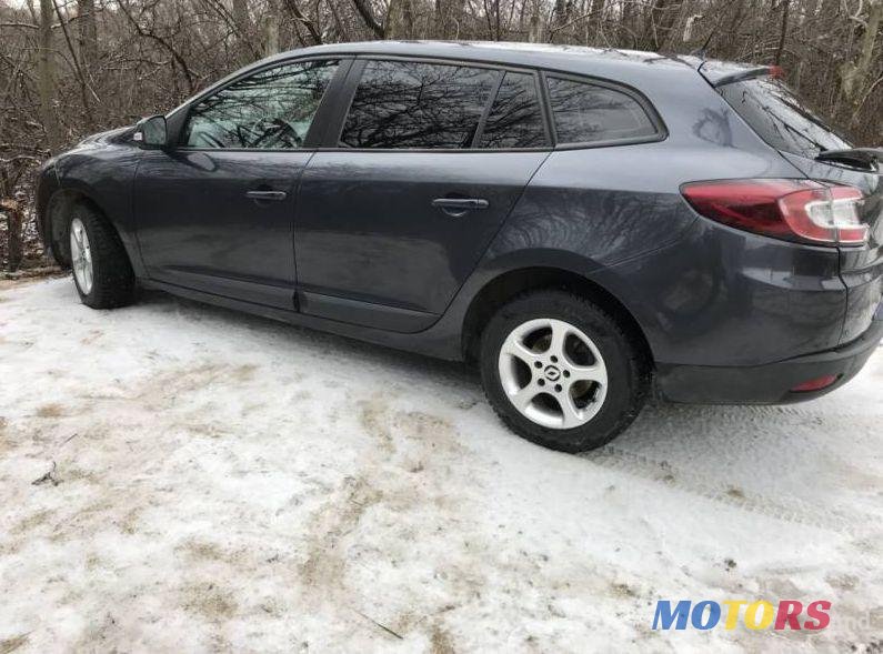 2010' Renault Megane photo #1