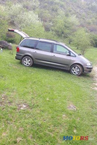 2006' Volkswagen Sharan photo #1