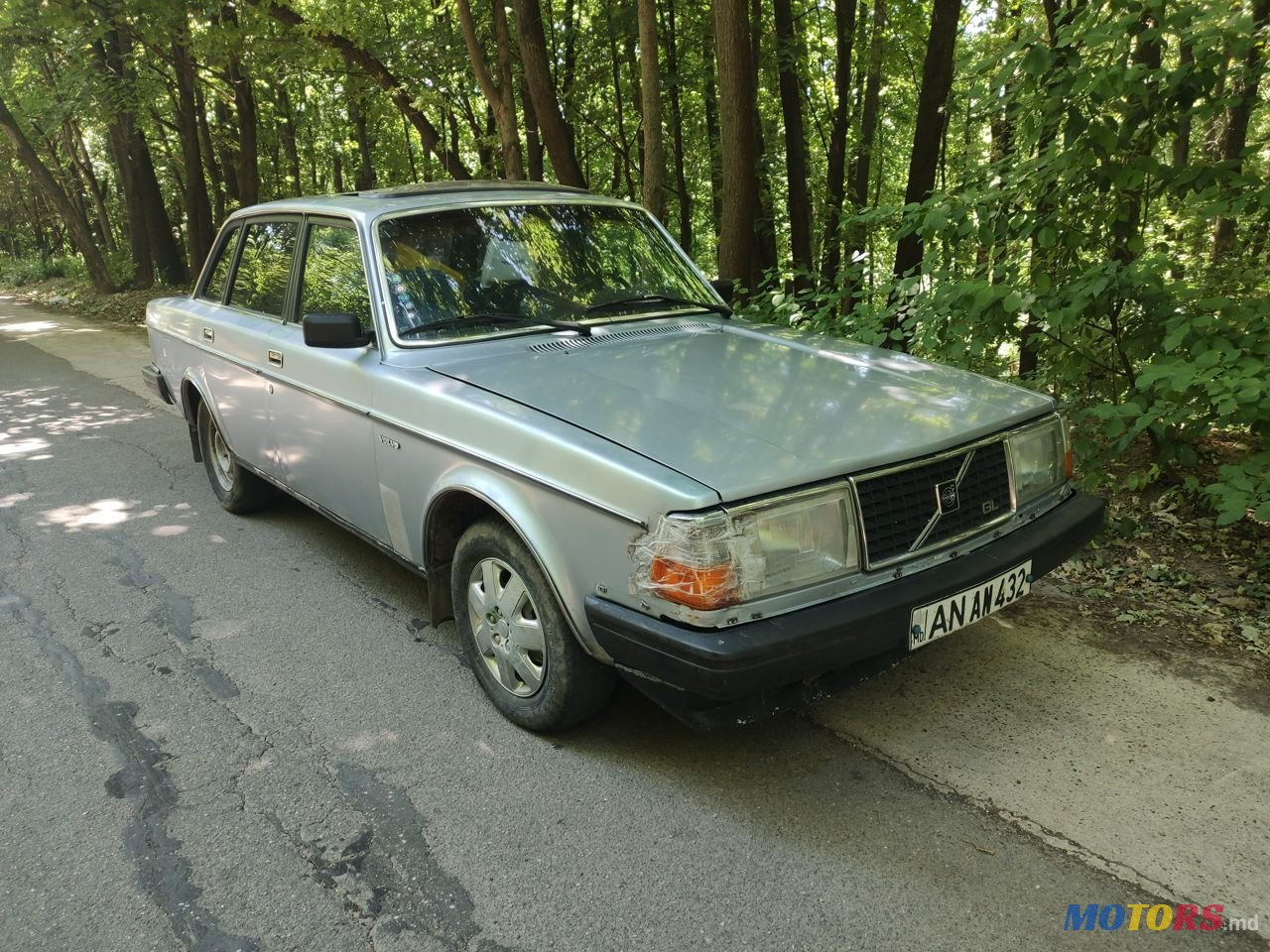 1981' Volvo 244 photo #4