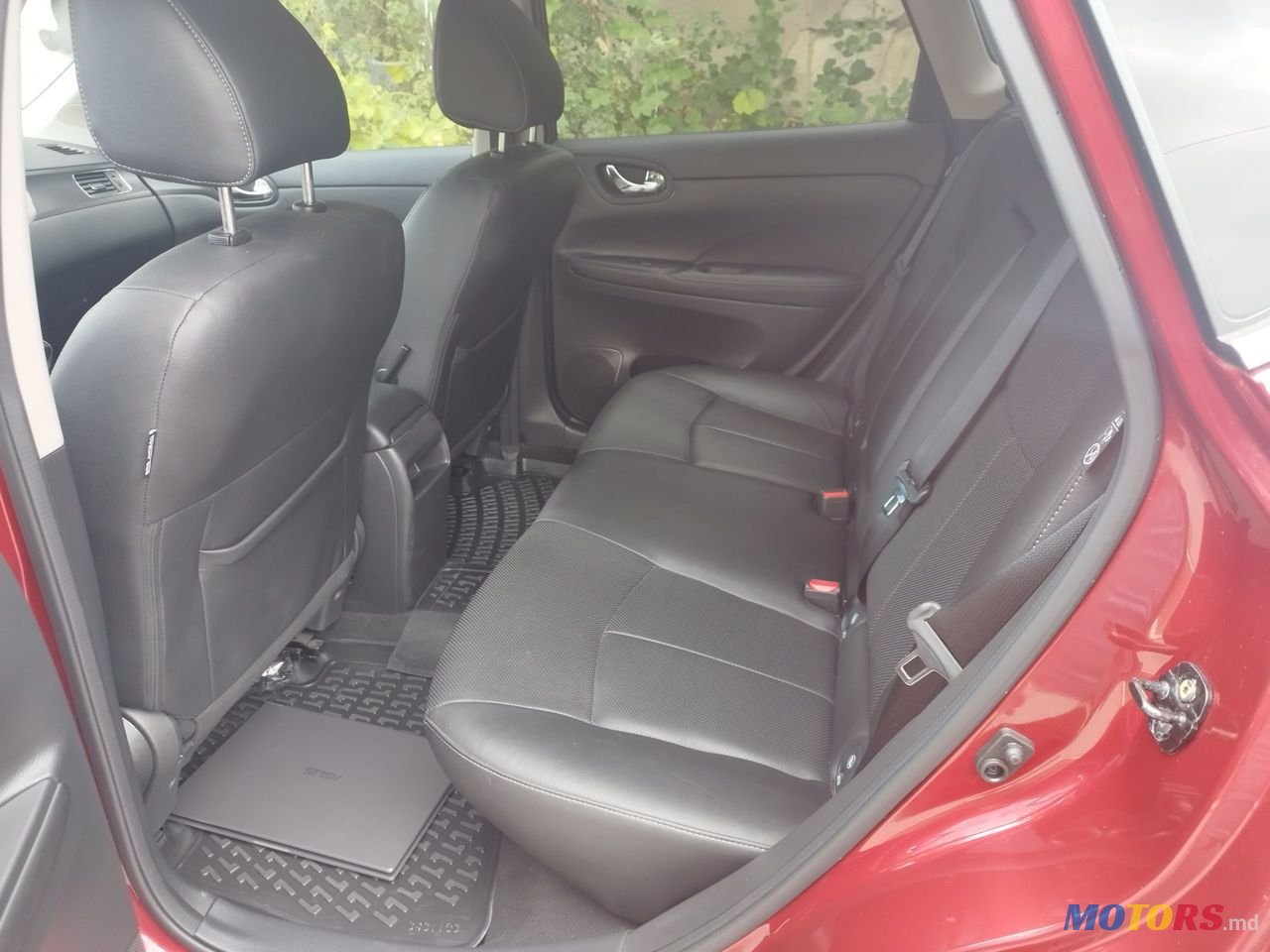 2016' Nissan Pulsar photo #5