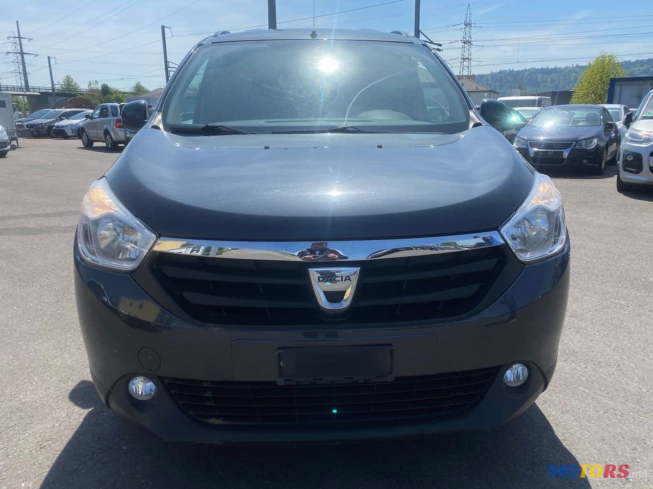 2014' Dacia Lodgy photo #6