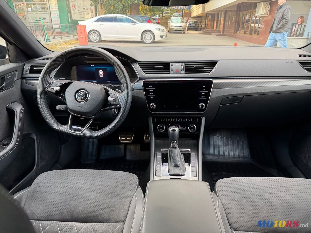 2022' Skoda Superb photo #4