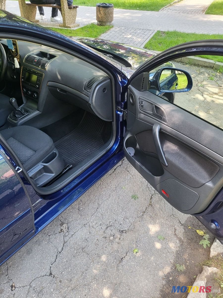 2010' Skoda Octavia photo #3