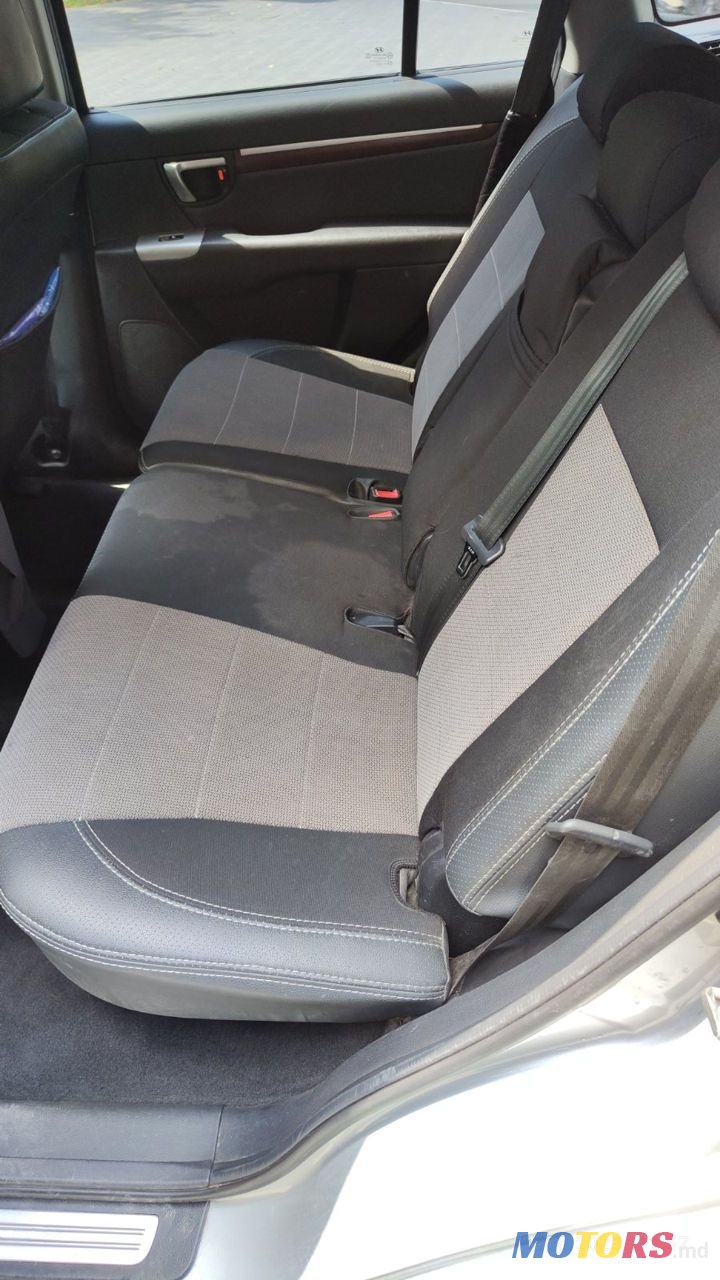 2007' Hyundai Santa Fe photo #5