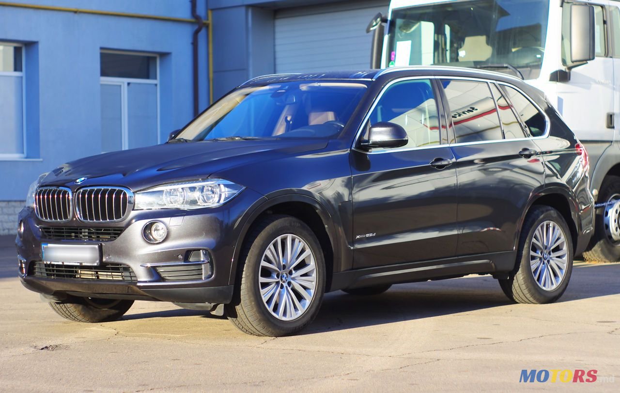 2017' BMW X5 photo #1
