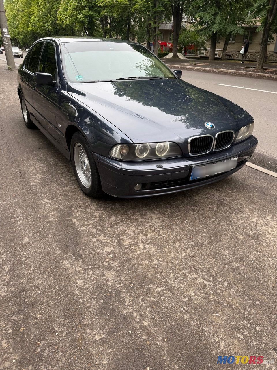 2002' BMW 5 Series photo #1