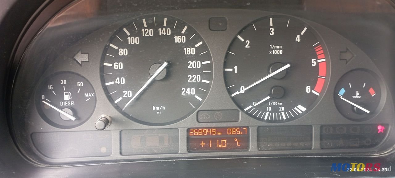 2000' BMW 5 Series photo #6