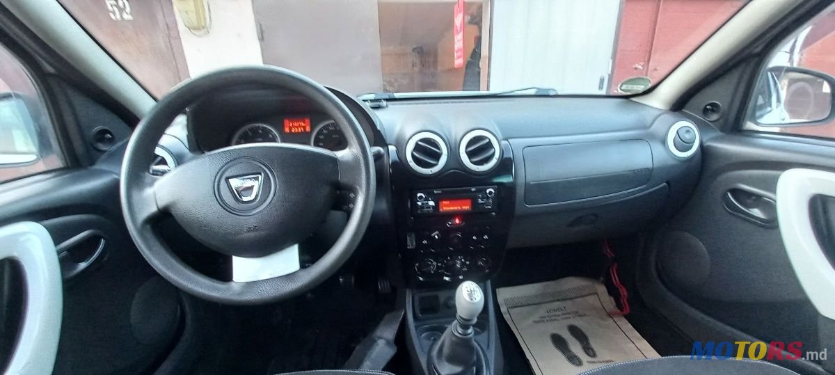 2014' Dacia Duster photo #4