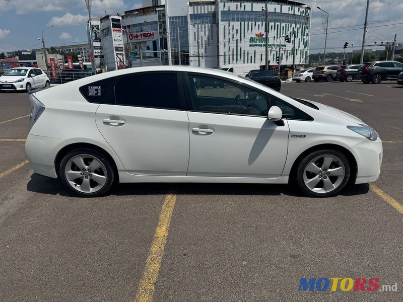 2009' Toyota Prius photo #4