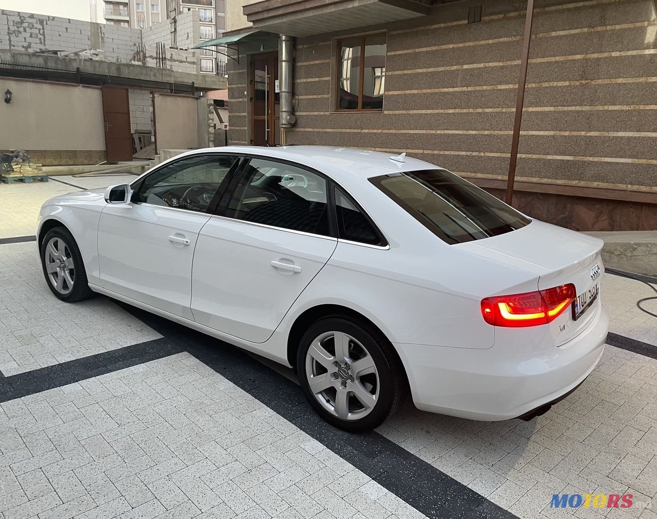 2013' Audi A4 photo #6