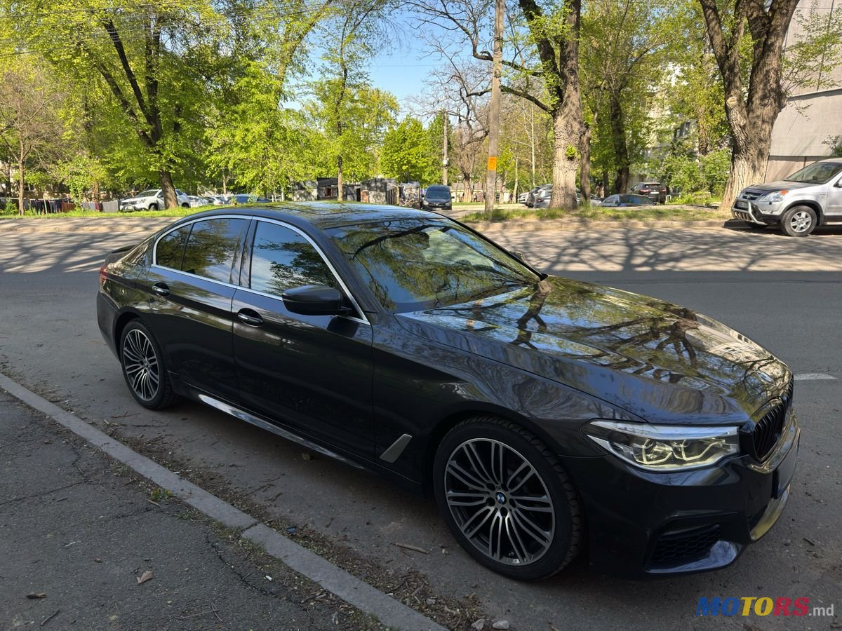 2017' BMW 5 Series photo #3