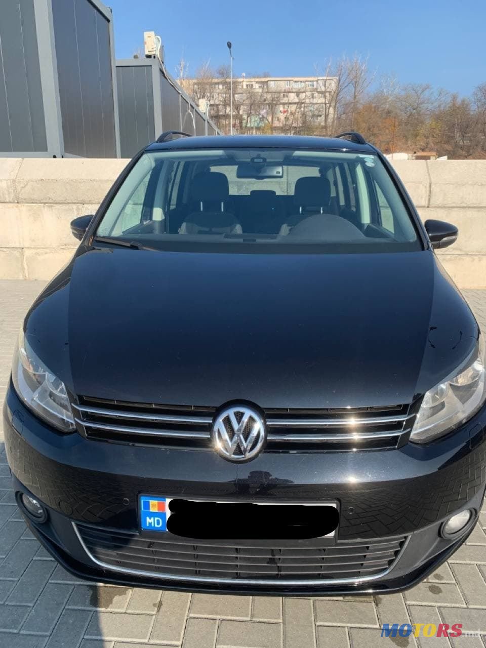 2014' Volkswagen Touran photo #1