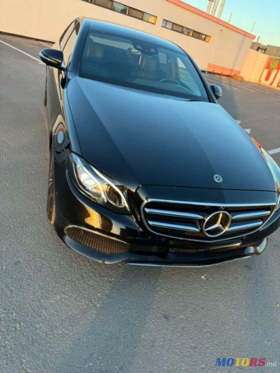 2018' Mercedes-Benz E-Class photo #3