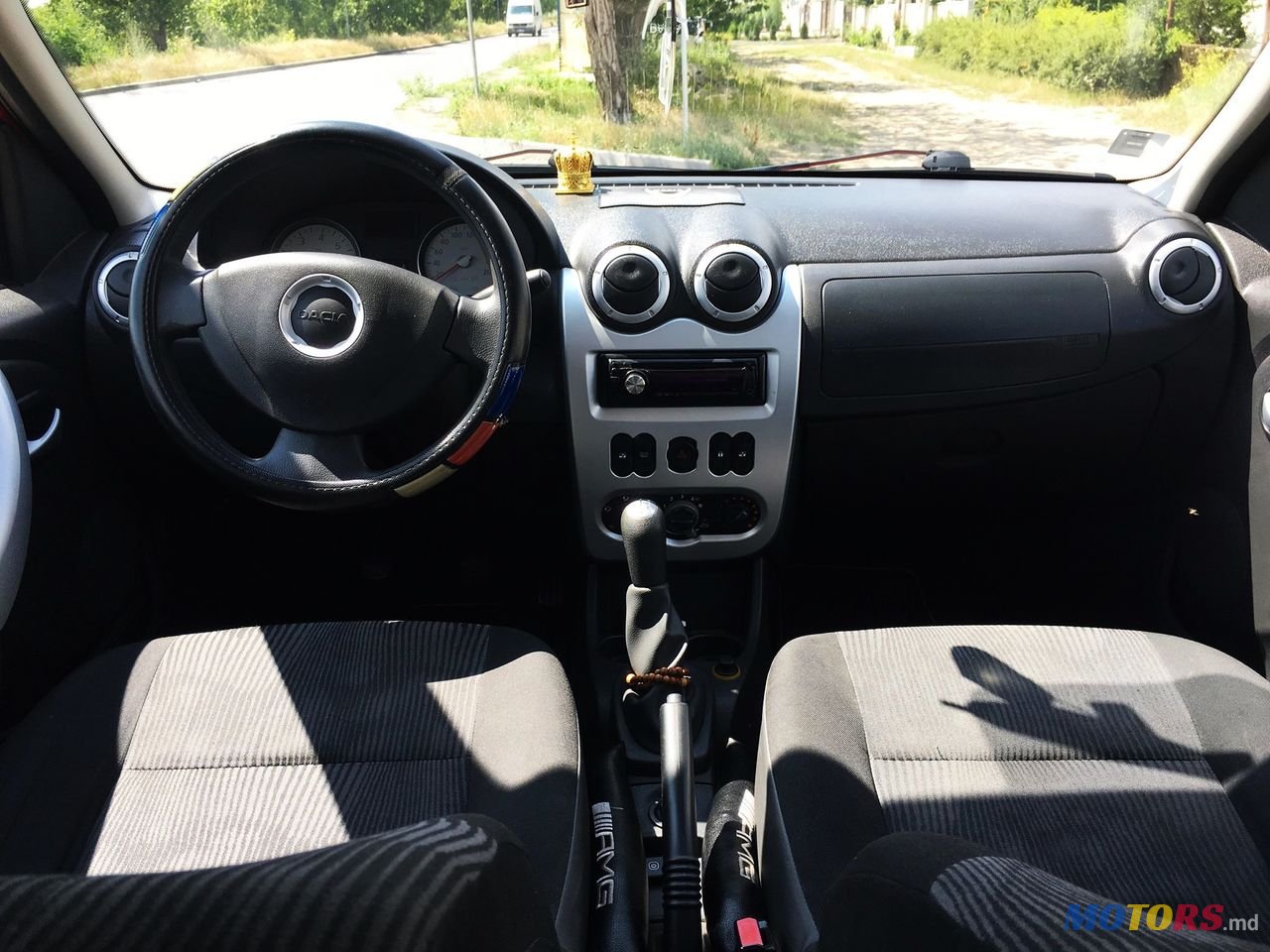 2010' Dacia Logan Laureate photo #3