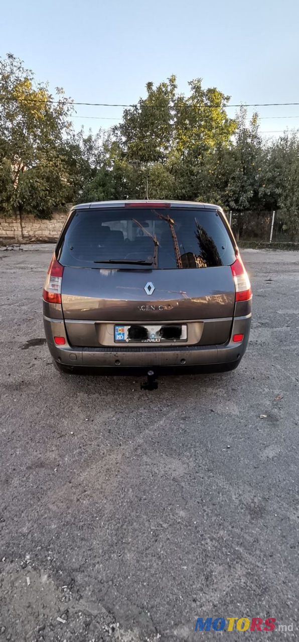 2005' Renault Grand Scenic photo #2