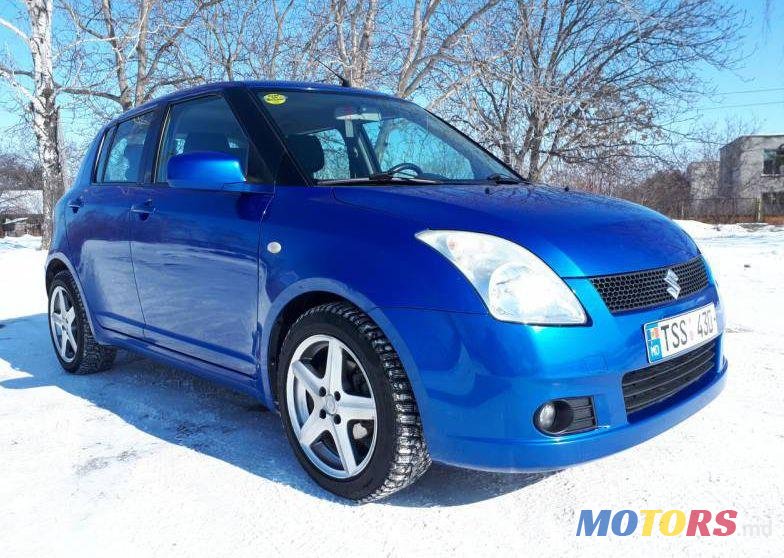 2005' Suzuki Swift photo #2