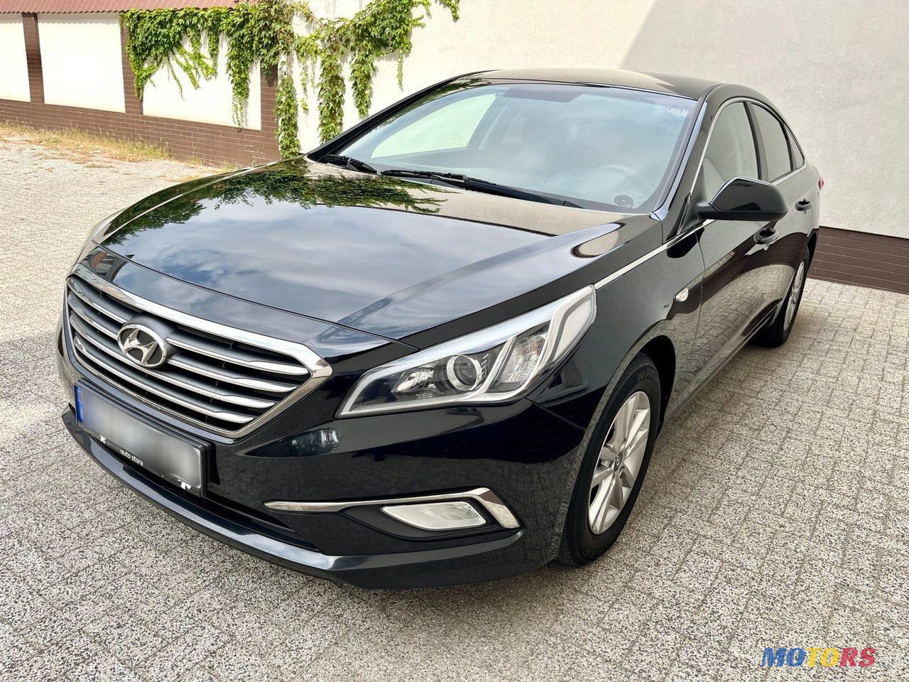 2016' Hyundai Sonata photo #5