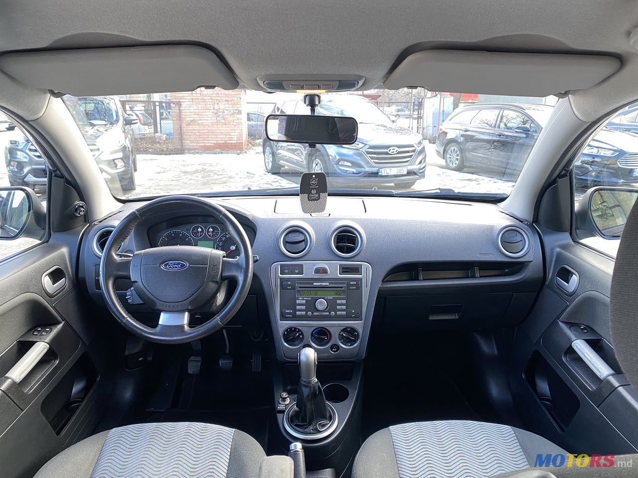 2010' Ford Fusion photo #6