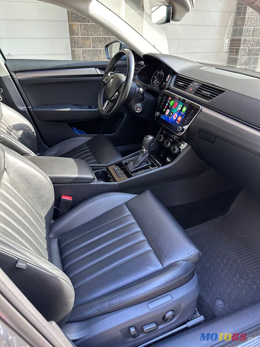 2017' Skoda Superb photo #6