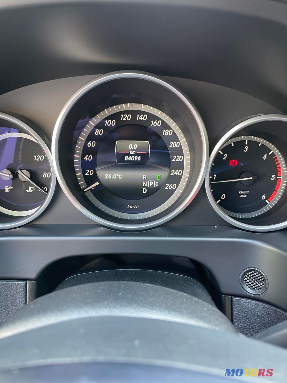 2015' Mercedes-Benz E Класс photo #5