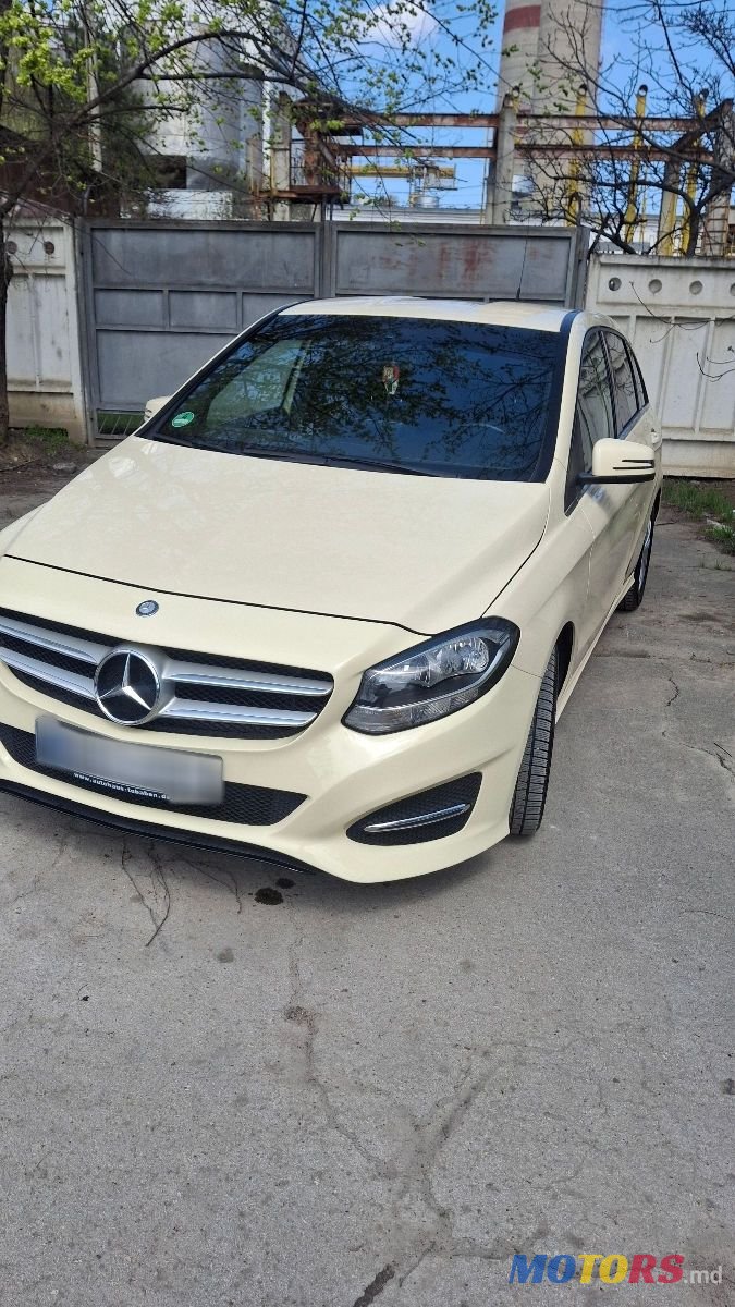 2015' Mercedes-Benz B-Class photo #1