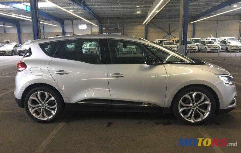 2016' Renault Scenic photo #1