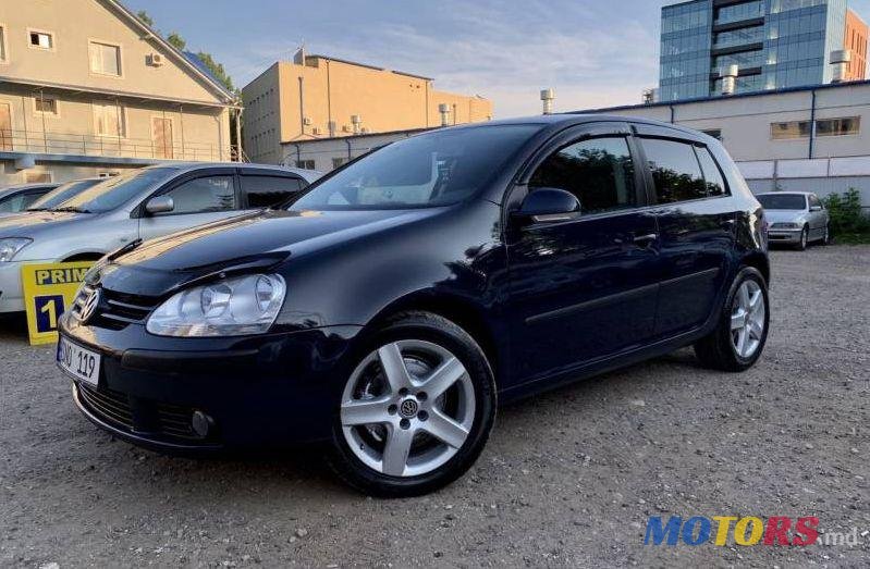 2005' Volkswagen Golf photo #1