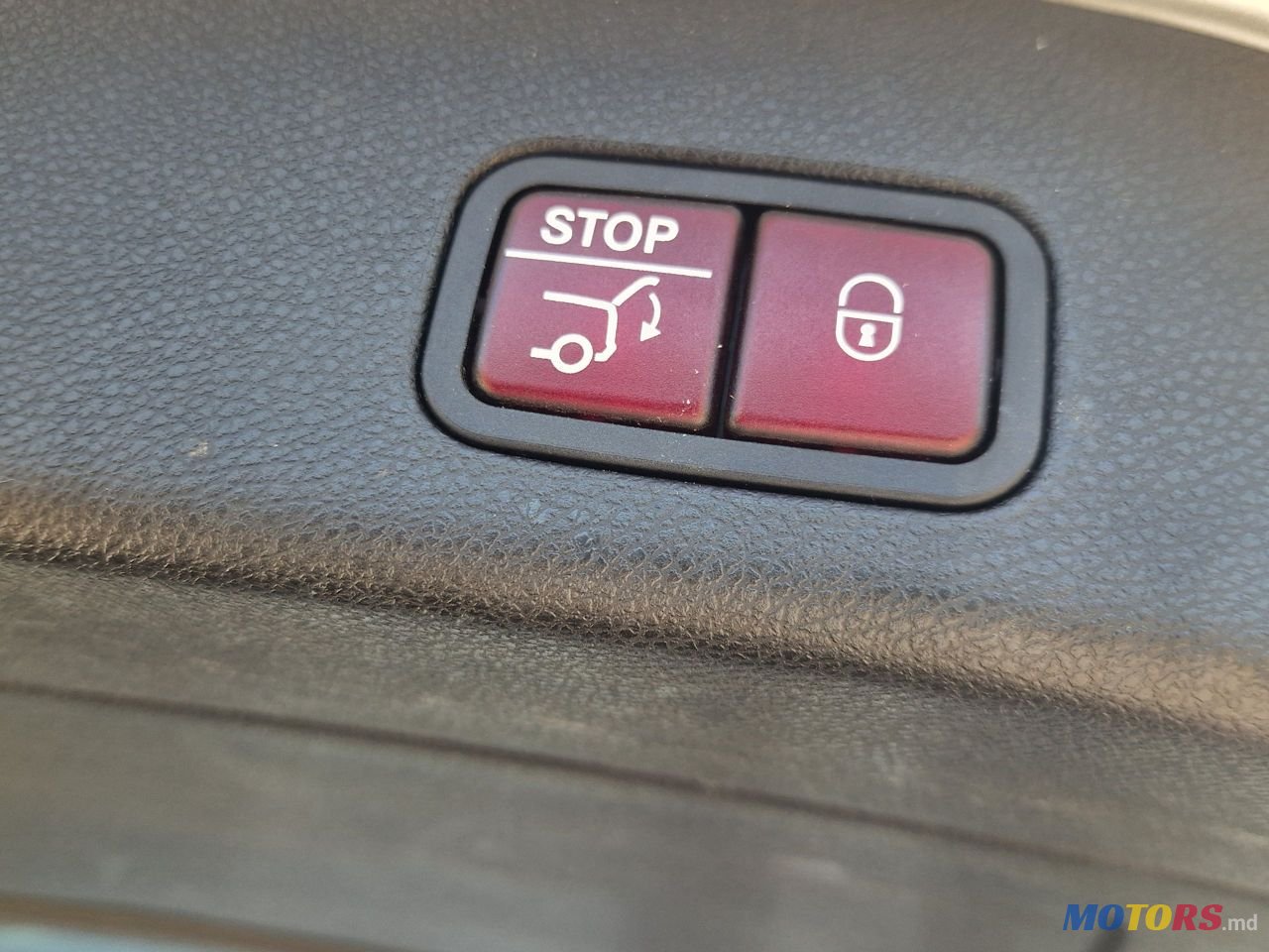 2014' Mercedes-Benz GL-Class photo #4