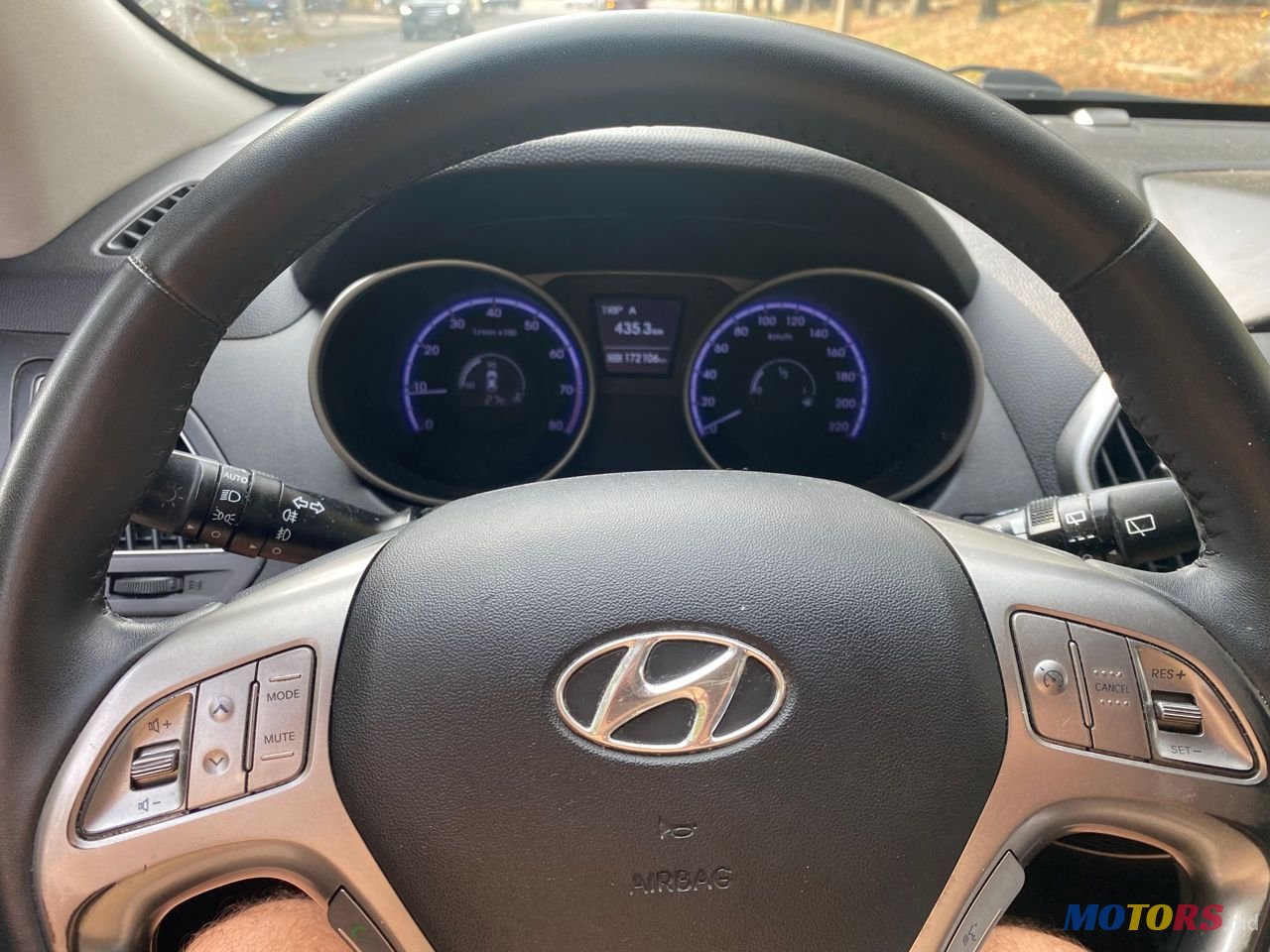 2010' Hyundai ix35 photo #6