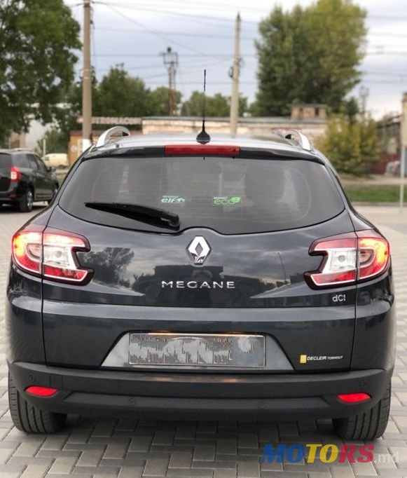 2014' Renault Megane photo #3