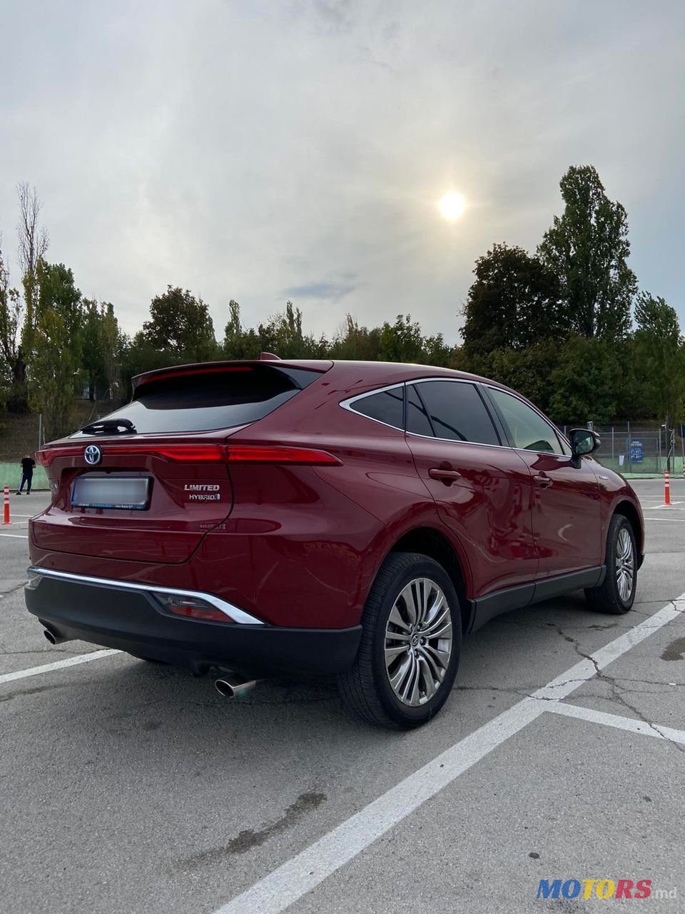 2021' Toyota Venza photo #6