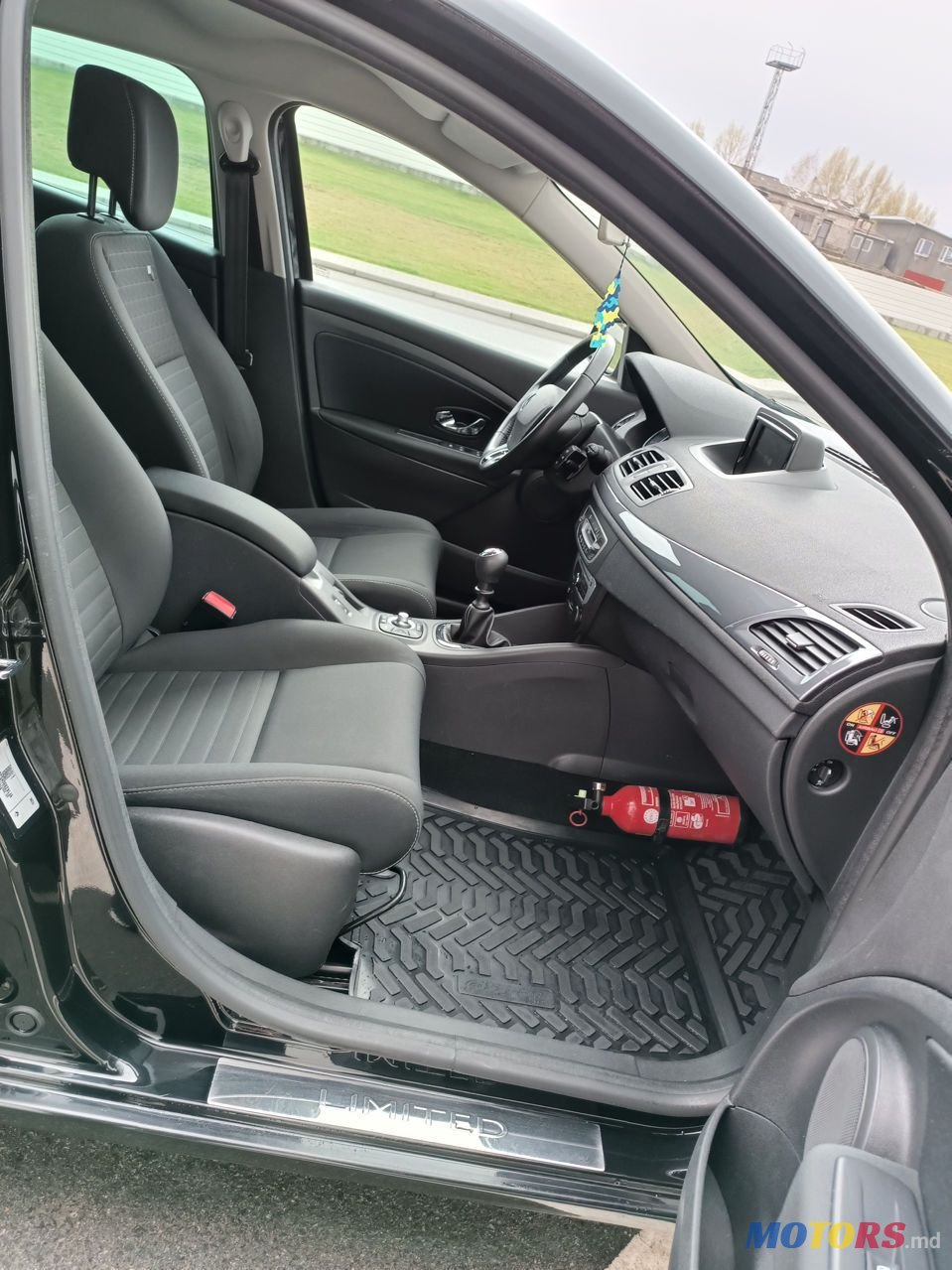 2015' Renault Megane photo #6