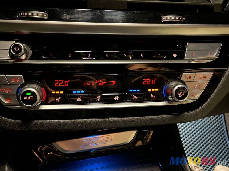 2021' BMW X3 photo #5