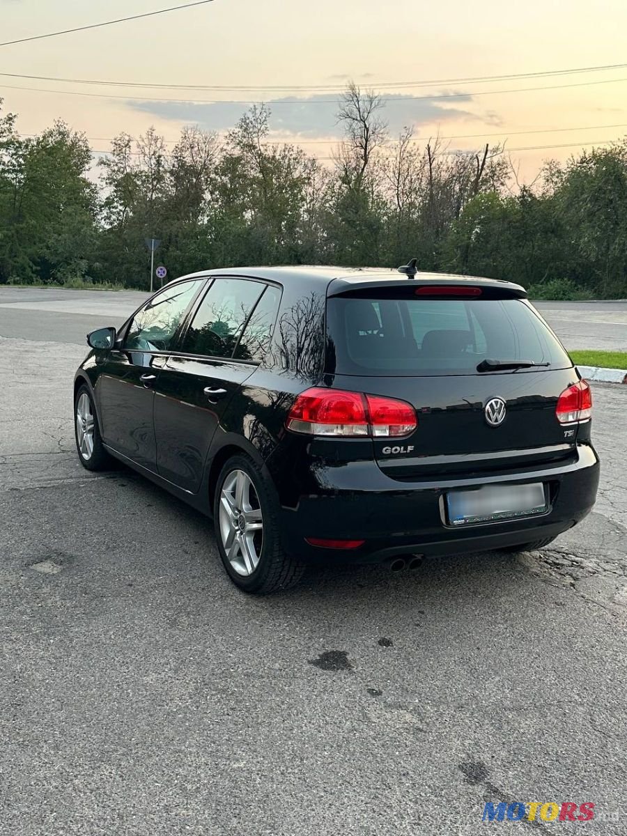 2012' Volkswagen Golf photo #5
