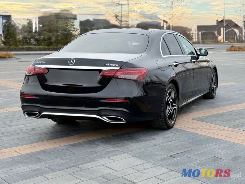 2021' Mercedes-Benz E-Class photo #1