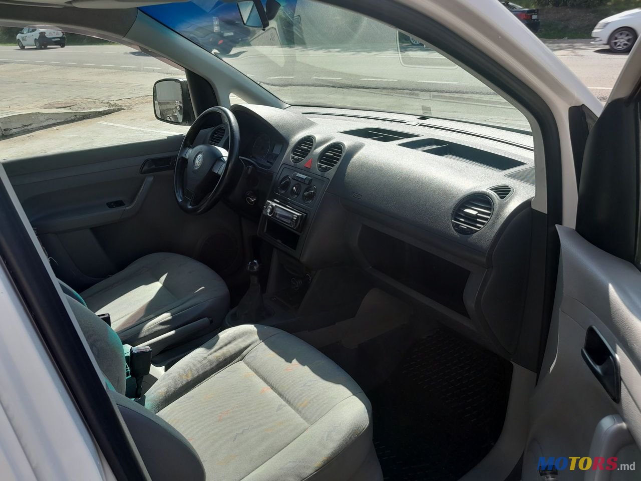 2005' Volkswagen Caddy photo #6