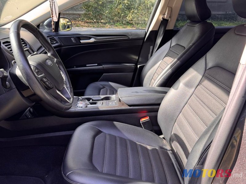 2018' Ford Fusion photo #5
