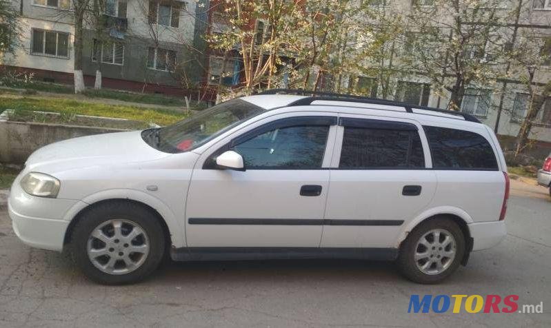 2001' Opel Astra photo #1