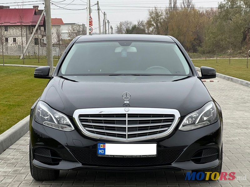 2015' Mercedes-Benz E Класс photo #3