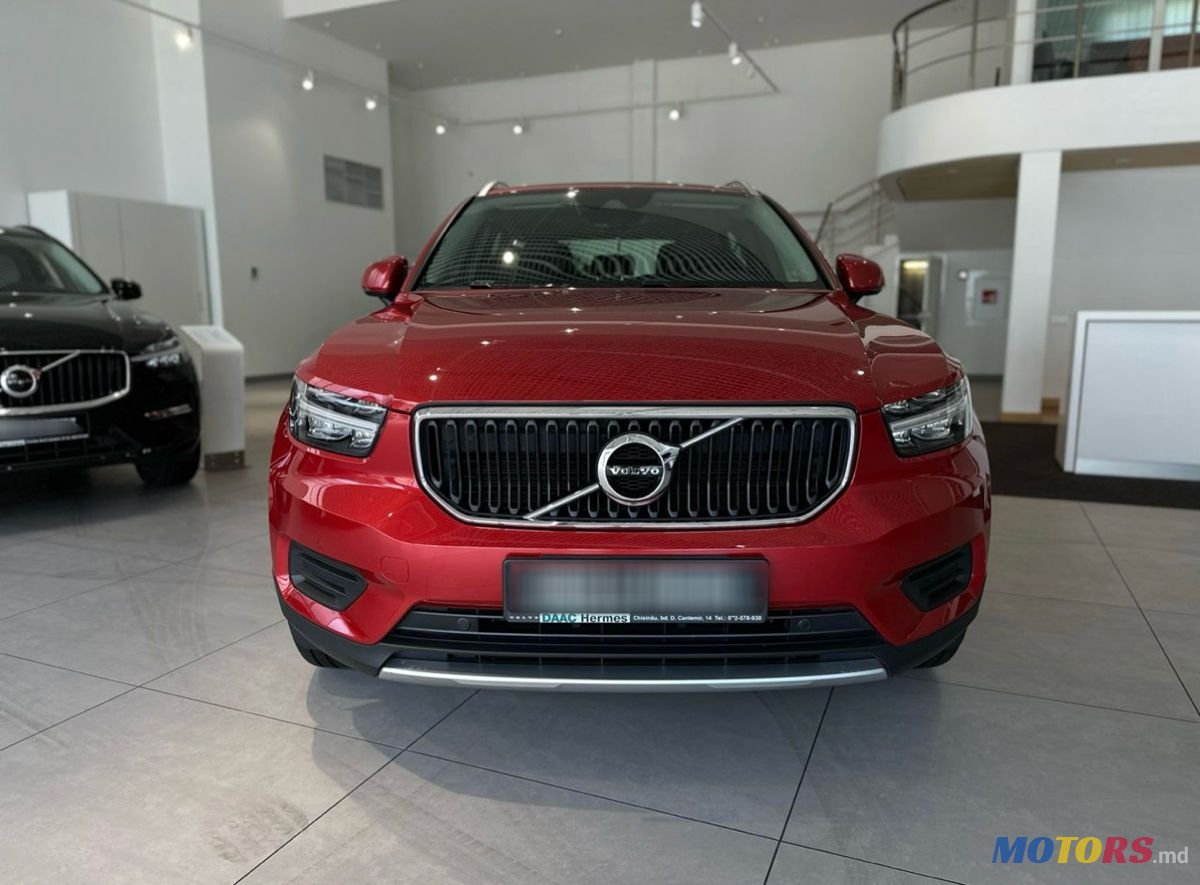 2019' Volvo XC40 photo #3