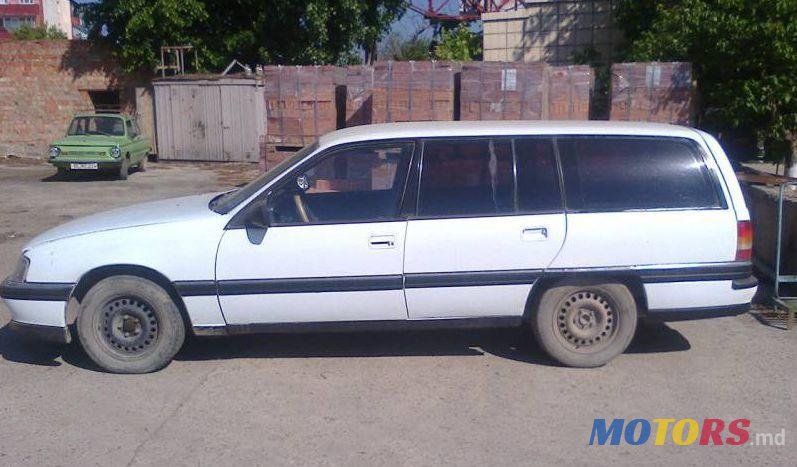 1993' Opel Omega photo #1