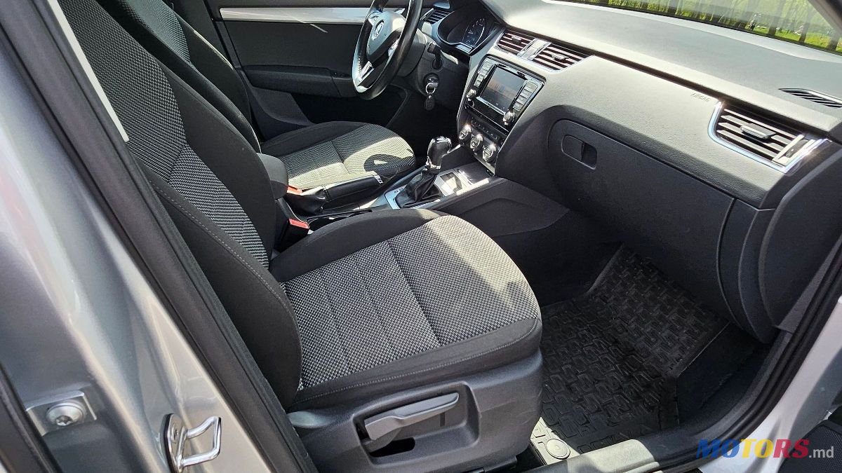 2016' Skoda Octavia photo #5