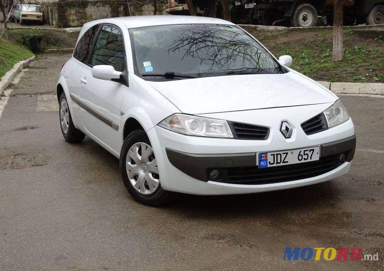 2006' Renault Megane photo #2