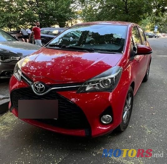 2015' Toyota Yaris photo #2