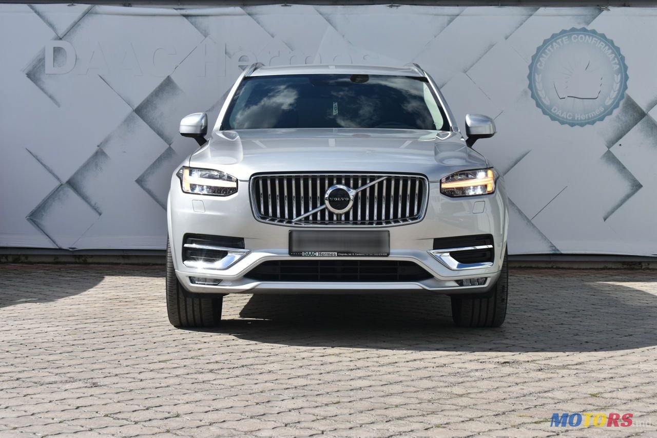 2022' Volvo XC90 photo #2