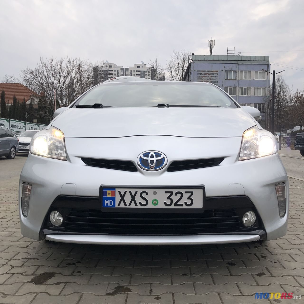 2014' Toyota Prius photo #3