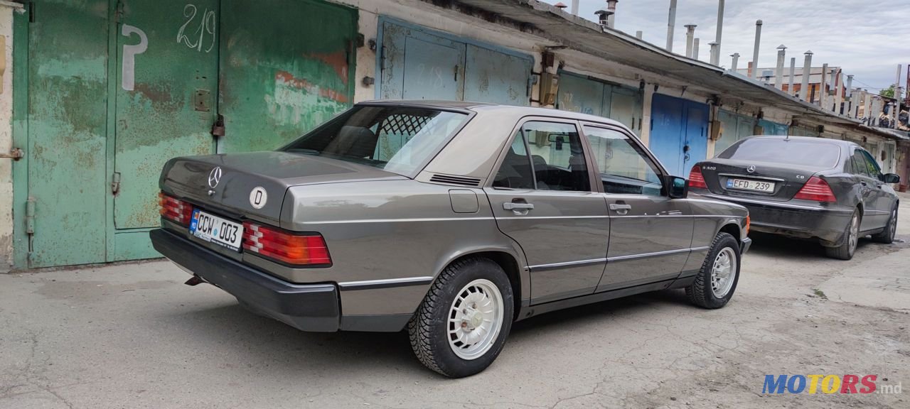 1985' Mercedes-Benz 190 photo #4