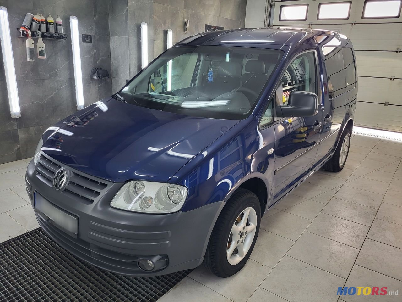 2008' Volkswagen Caddy photo #3