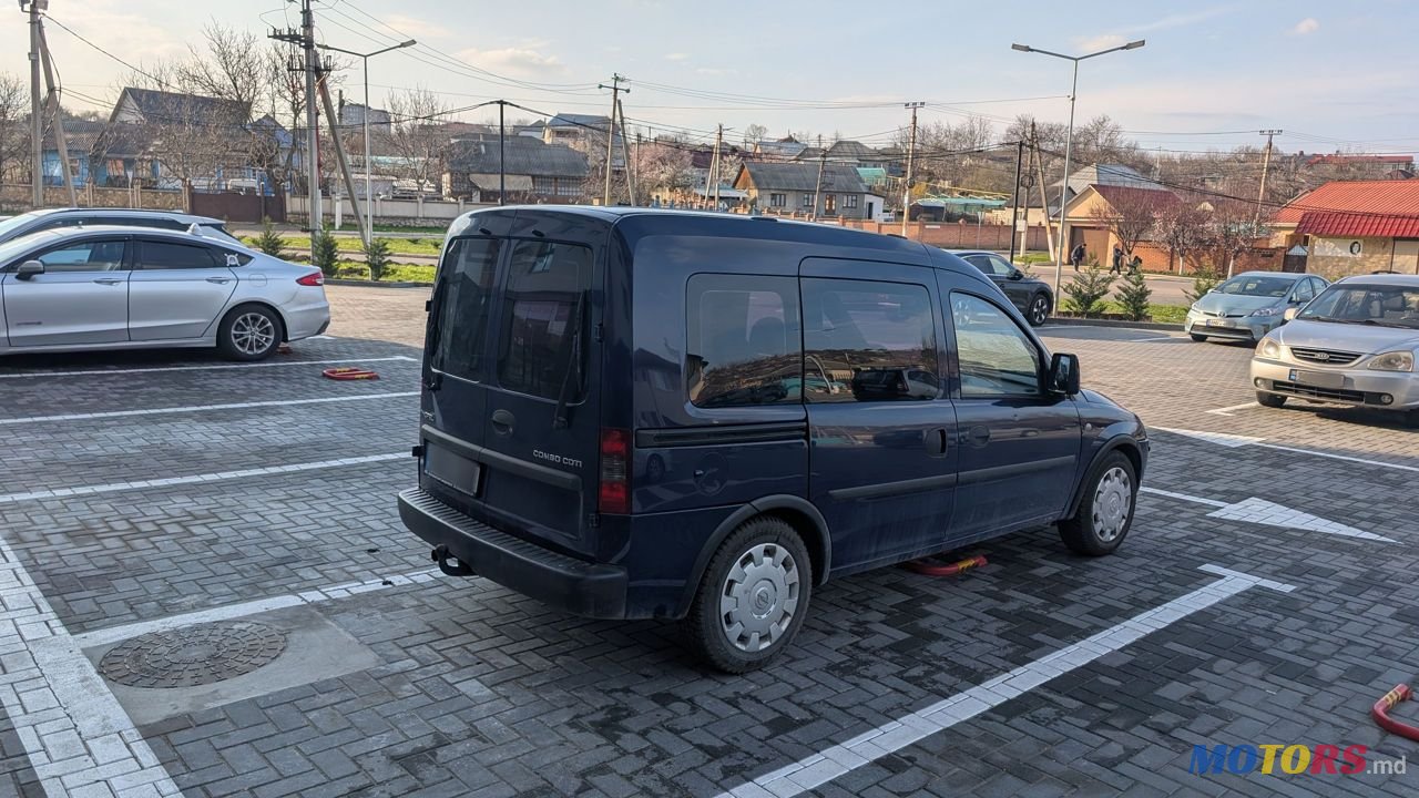 2010' Opel Combo photo #4