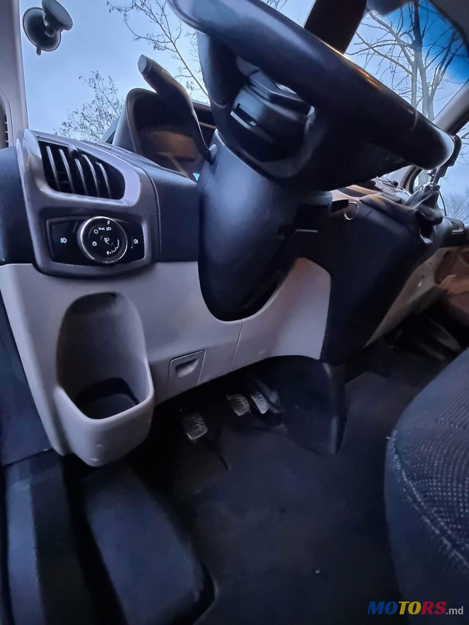 2015' Ford Transit Custom photo #2